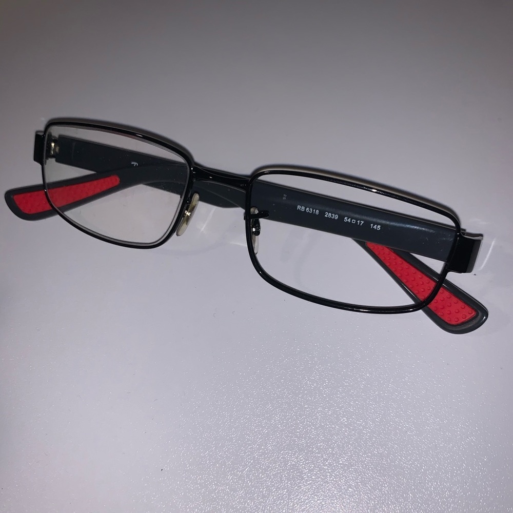 UNISEX RED RAY BAN FRAMES 🤓